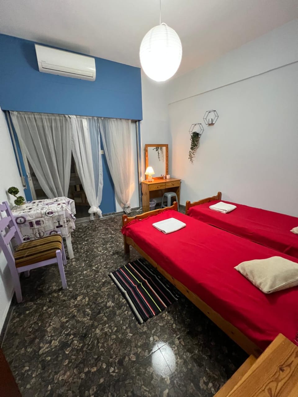 Past or Tail rooms Vacation rental in Larnaca