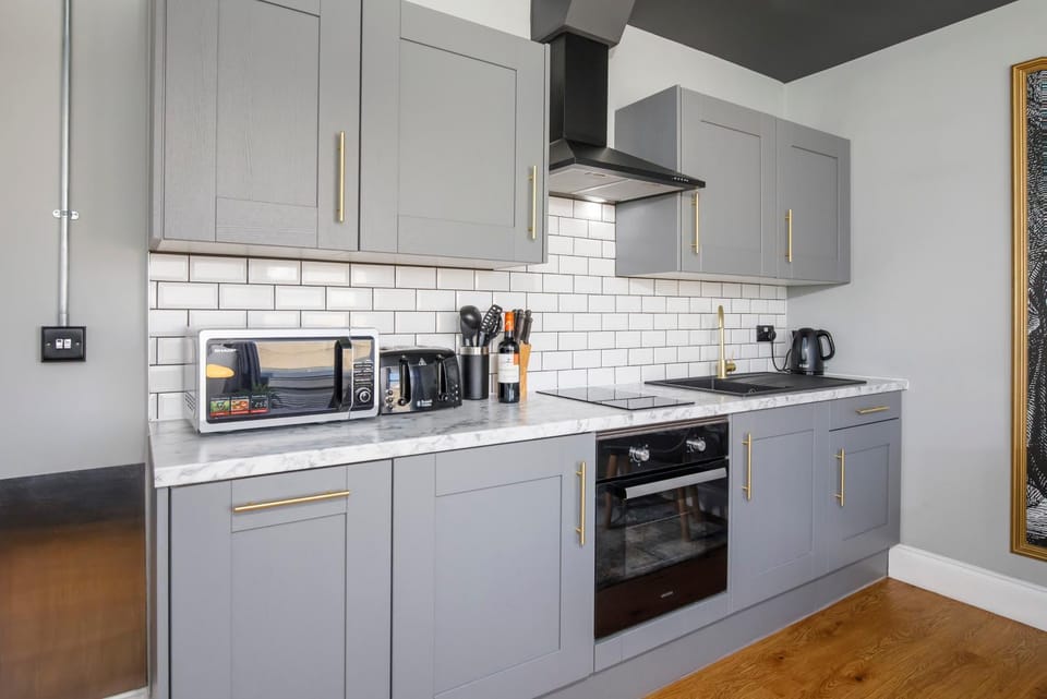 Kitchen or kitchenette, dishwasher, minibar, pet friendly, stove, toaster, kitchen