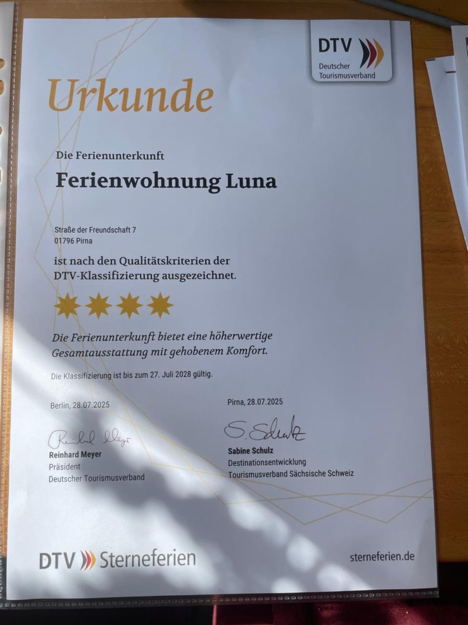 Logo/Certificate/Sign
