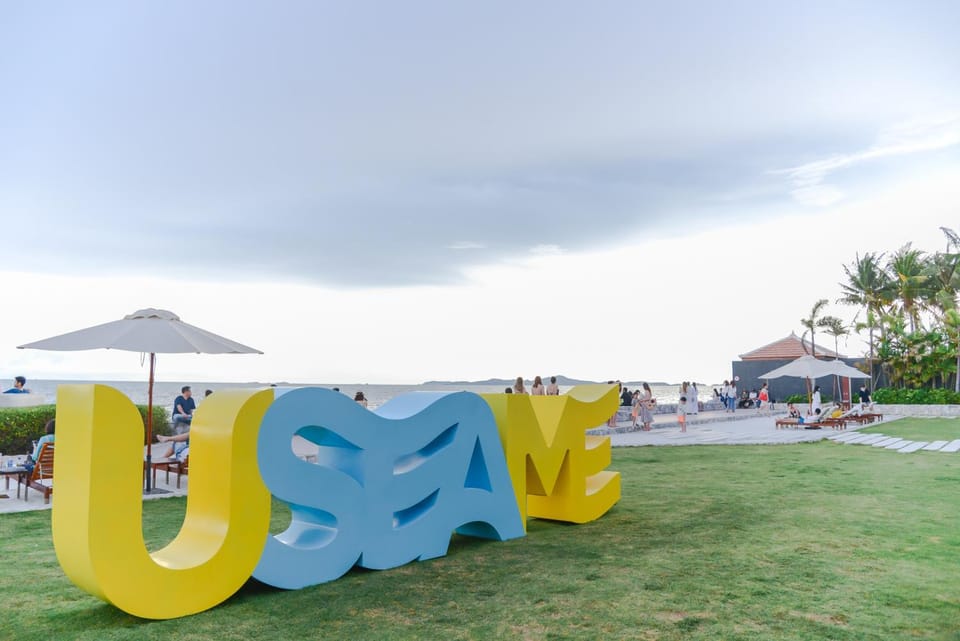 Staff, People, Natural landscape, Garden, Beach, Beach, On site, Garden view, Mountain view, Pool view, Sea view, Swimming pool, Time of day, Family