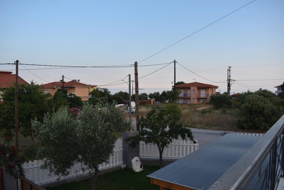 The Flintstones House Apartment in Limenaria