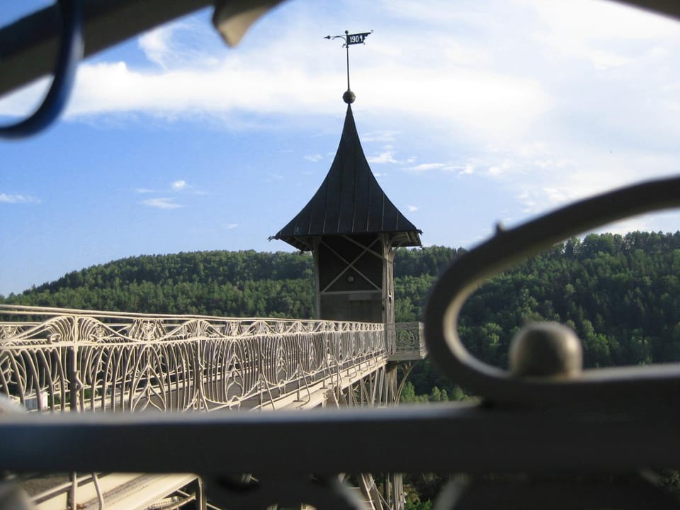 Nearby landmark