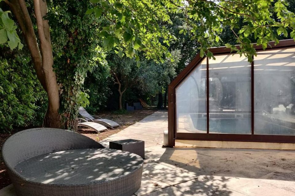 Villa Muscat, piscine chauffée Villa in Occitanie