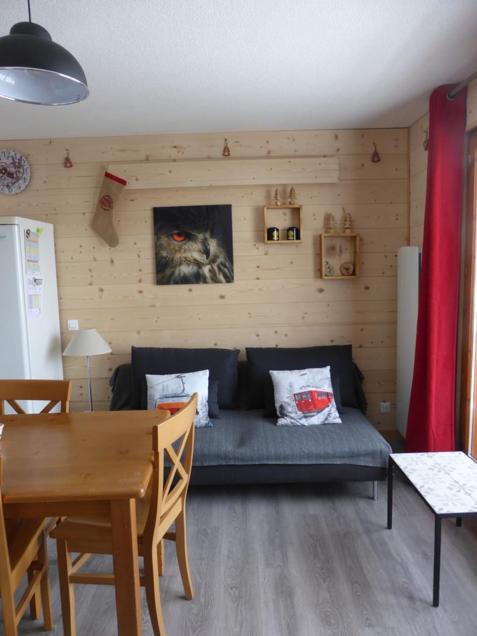 Living room, Dining area