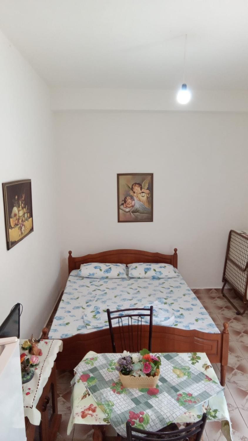 Home to rent-Casa vacanza-Shtepi pushimesh-KONDAJ House in Vlorë County, Albania