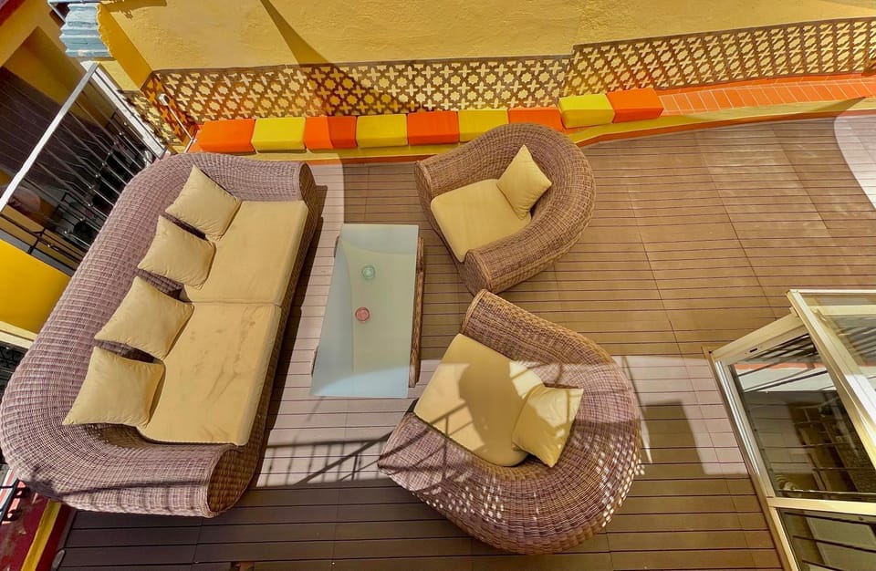 Balcony/Terrace, Balcony/Terrace, Living room, Seating area