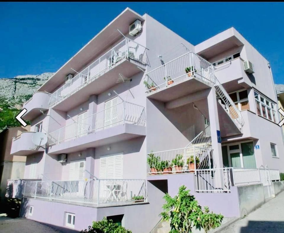 Apartman Lala Apartment in Baška Voda