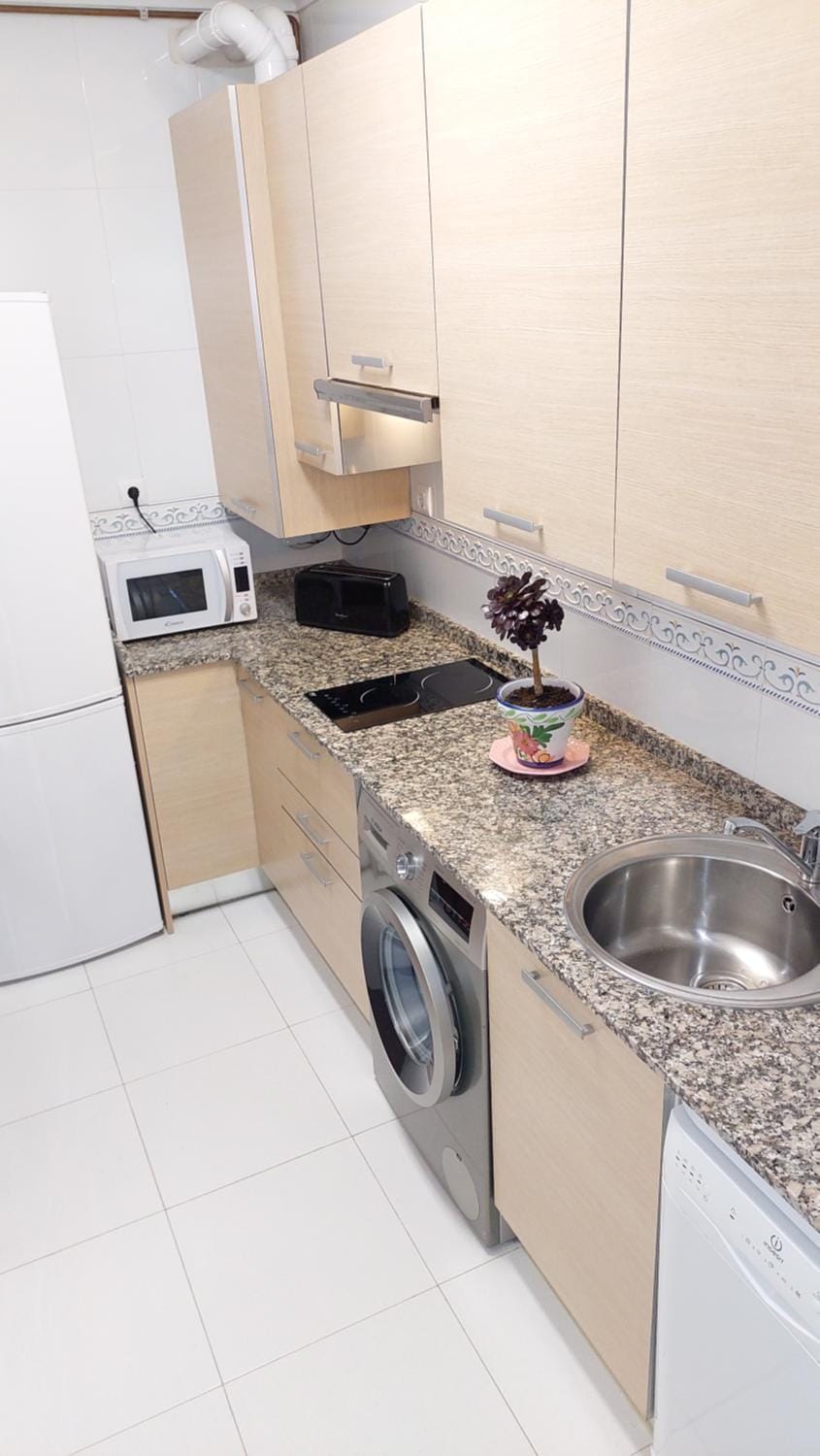 dishwasher, minibar