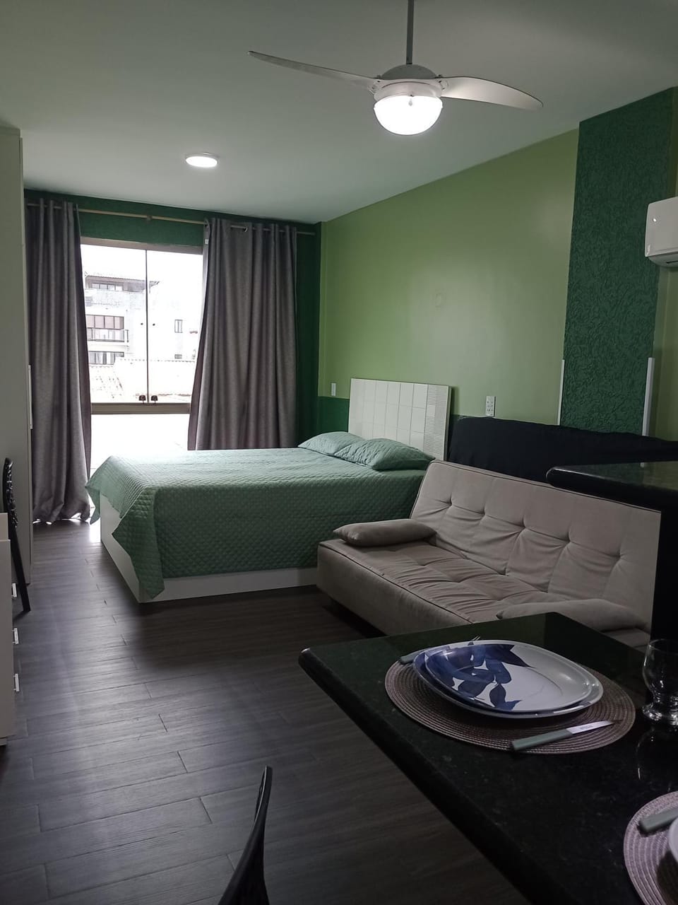 Loft Beira Mar Prainha wi-fi 600 megas apt 323 Apartment in State of Rio de Janeiro