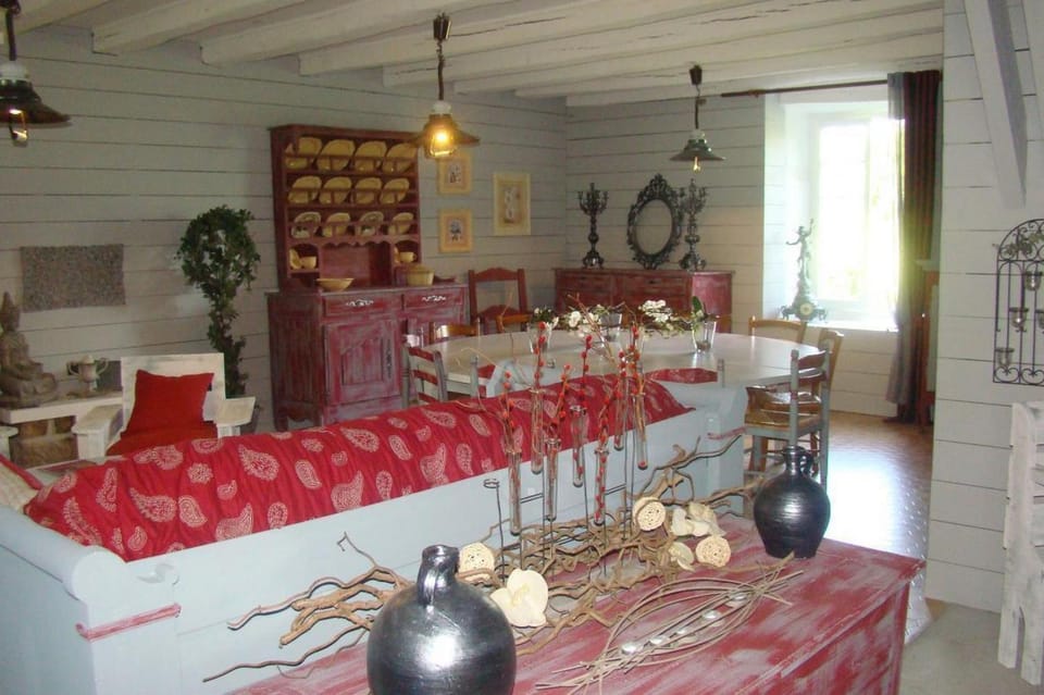 Lounge or bar