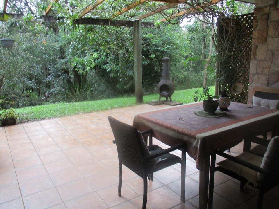 Williams Lodge Bed and Breakfast in Yungaburra