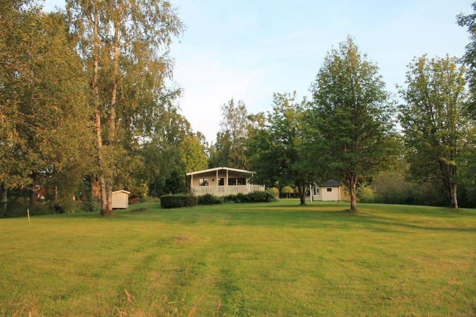 Ferienhaus Smultronsställe Hjo, Vättern Apartment in Västra Götaland County