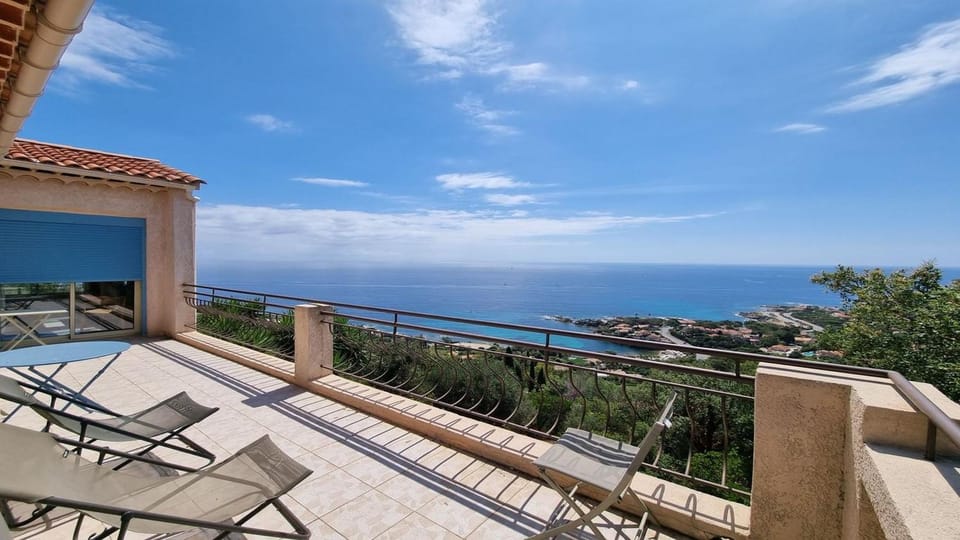 Courrier sud 1918 Villa in Roquebrune-sur-Argens