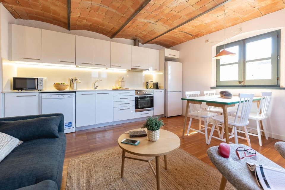 Kitchen or kitchenette, Living room, Dining area