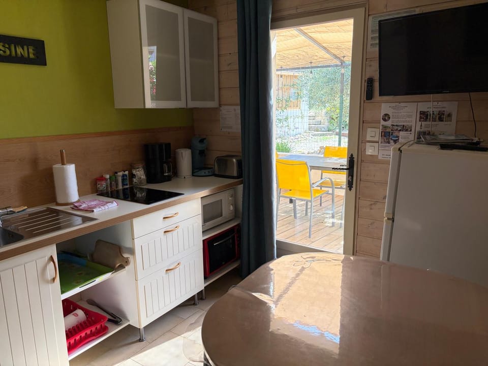 Property building, kitchen