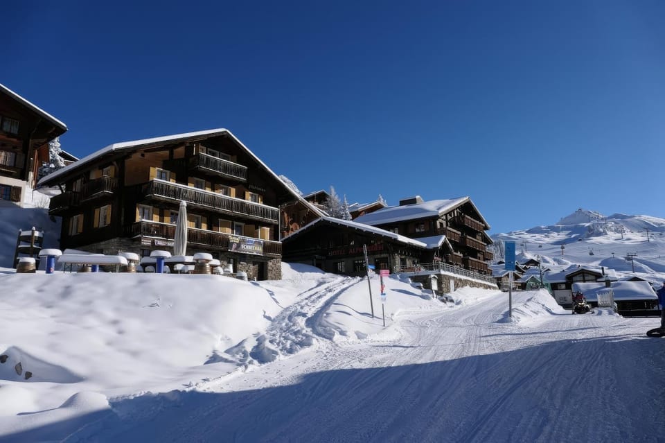 Property building, Winter