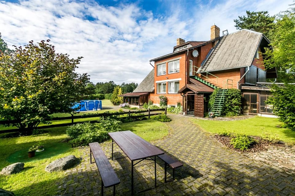 Property building, Patio, Garden, Garden view