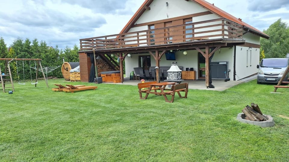 Dom letniskowy Sieraków House in Greater Poland Voivodeship