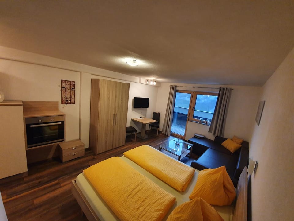 Gästehaus Flörl 1 Apartment in Tyrol