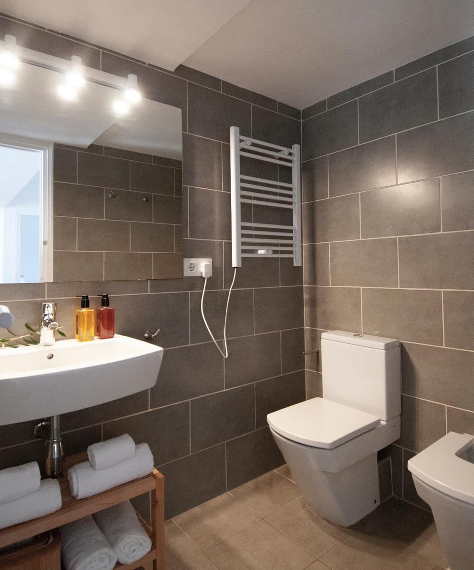 Toilet, Bathroom