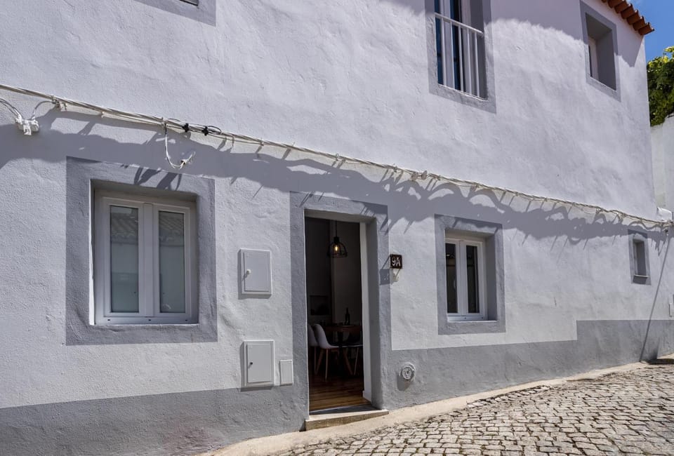 Property building, Facade/entrance, Off site