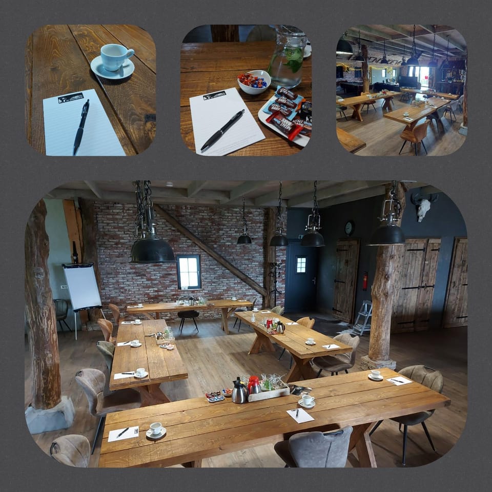 Meeting/conference room