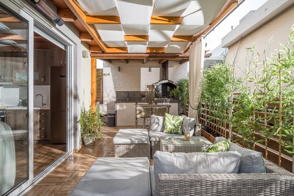 Patio, Balcony/Terrace