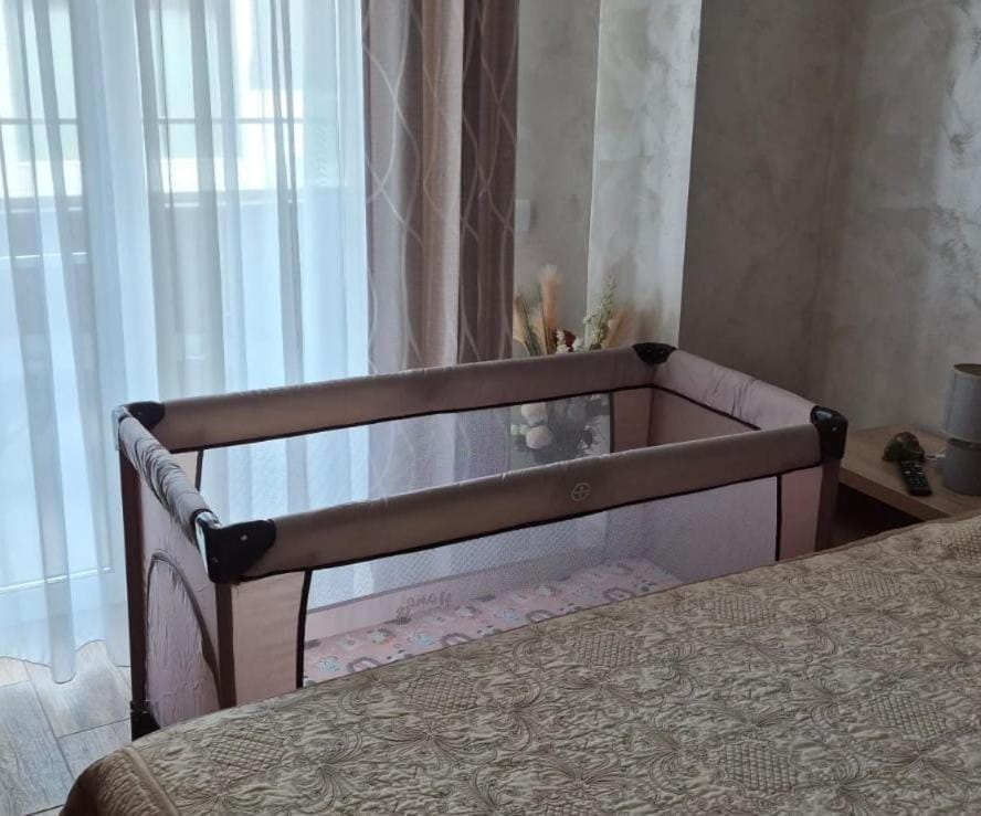 cot