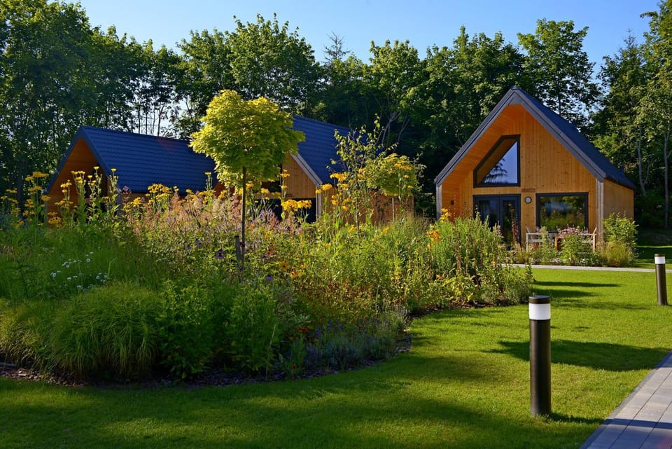 Property building, Natural landscape, Garden, Garden view