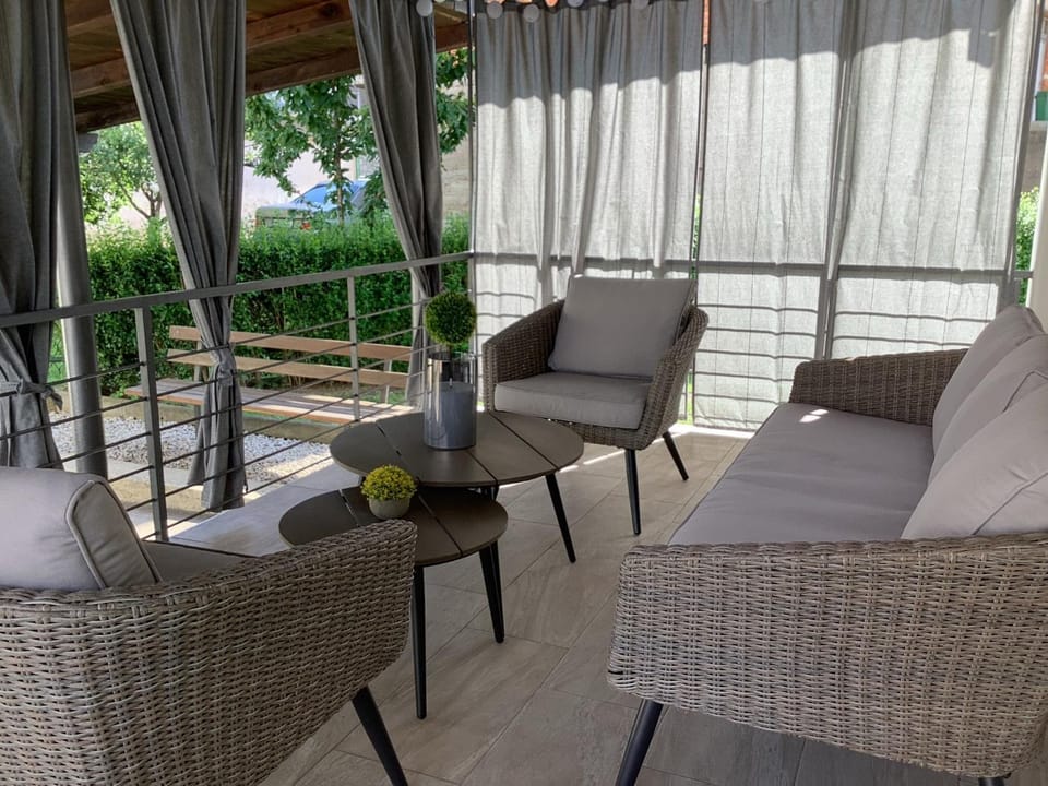 Apartman SONAS 2 with free private parking Apartment in Slovenia