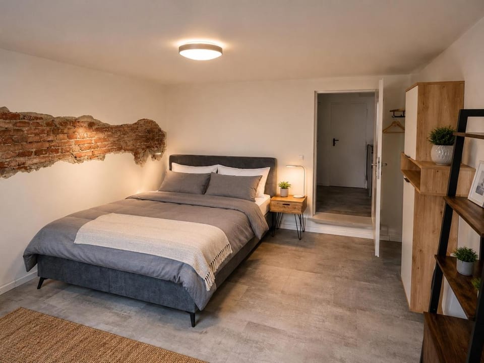 Bed, Photo of the whole room, Bedroom