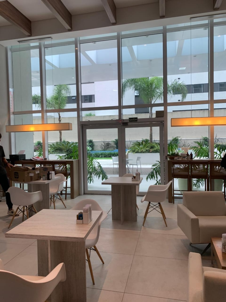 Restaurant/places to eat