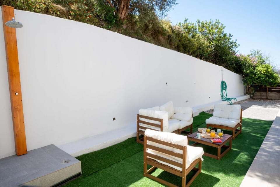 Seating area, Swimming pool