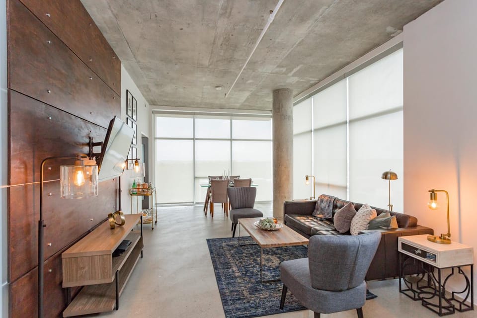 Furnished East Nashville Condo | Parking + Rooftop House in East Nashville