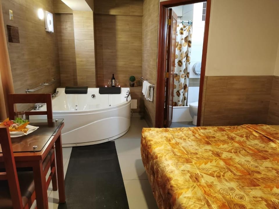 Bathroom, Bath