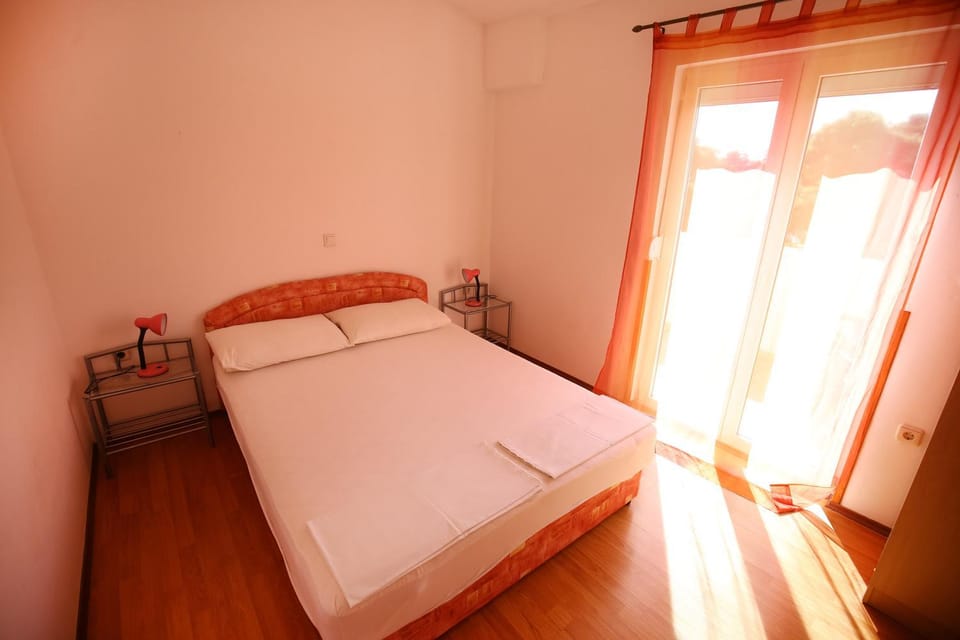 Apartmani Buča Apartment in Biograd na Moru
