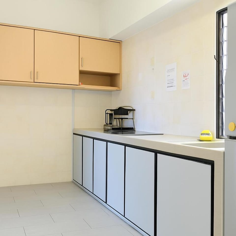 Pantai Seaview Resort Batu Ferringhi 1801 - 3 Rooms Apartment in Batu Ferringhi, Penang, Malaysia
