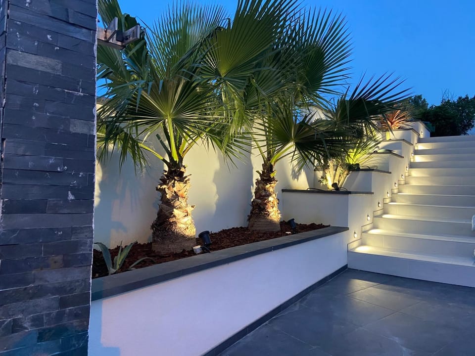 Fun and sun room Vacation rental in Fleury