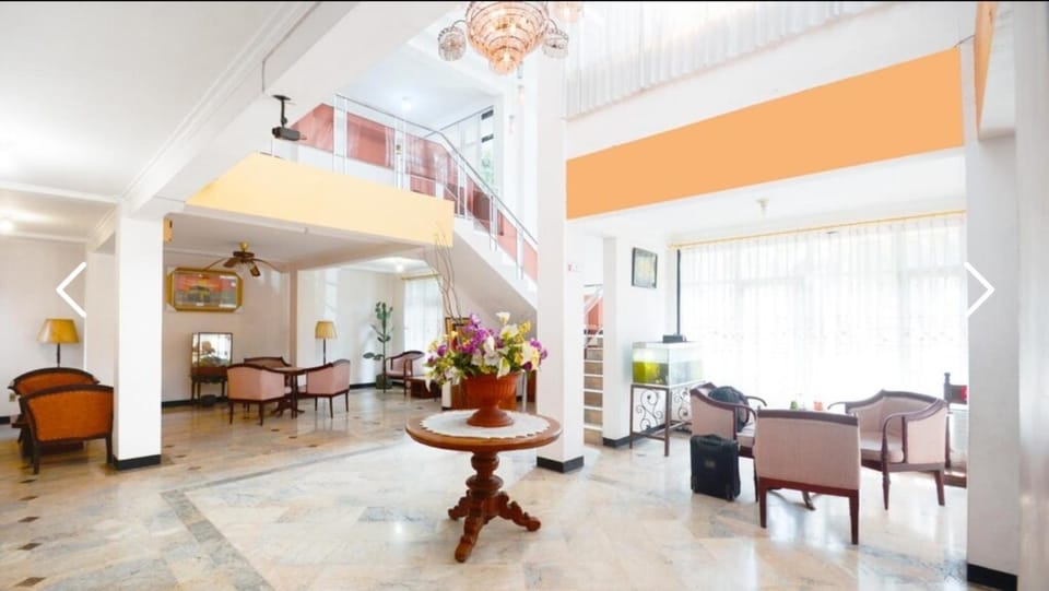 Lobby or reception, Area and facilities