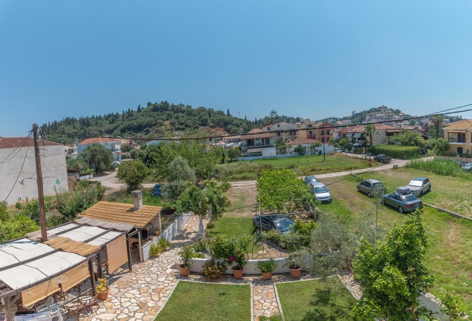 Neighbourhood, City view, Garden view