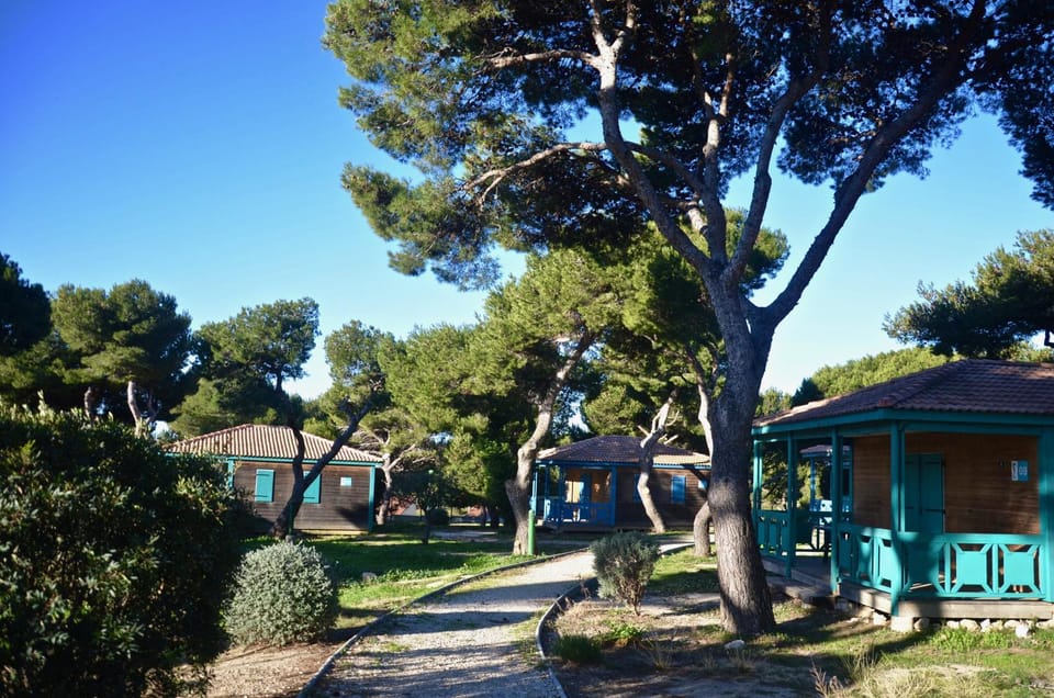 Martigues, les Chalets de la Mer **** Campground/ 
RV Resort in Provence-Alpes-Côte d'Azur