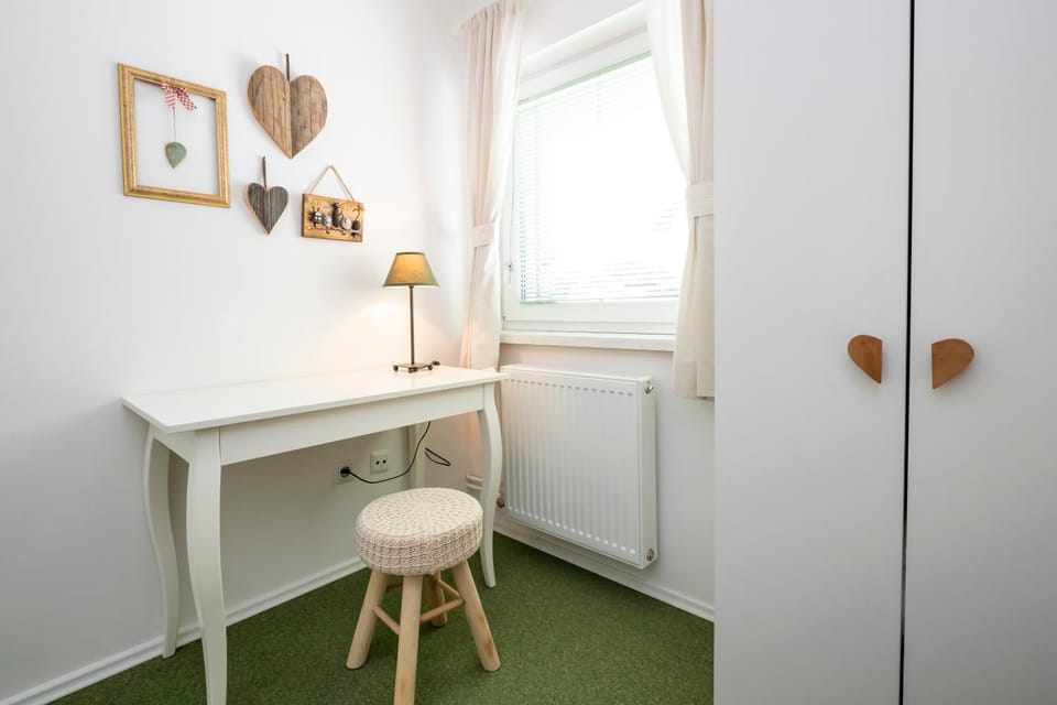 Decorative detail, Seating area, Bedroom