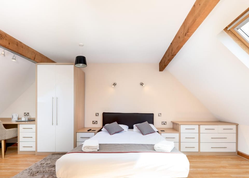 Bed, Photo of the whole room, Bedroom, towels, wardrobe