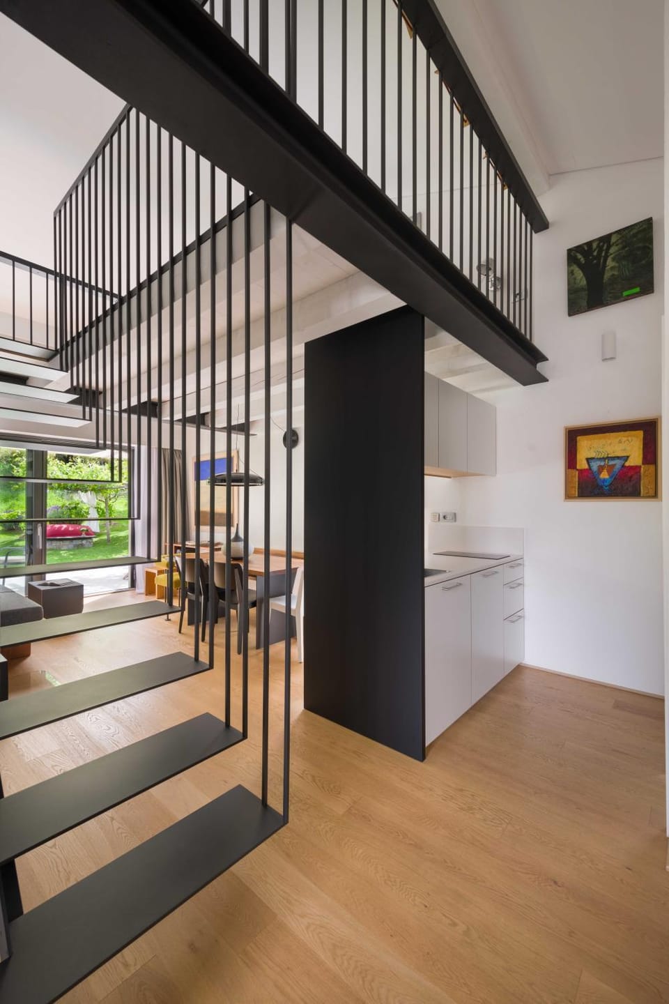 Kitchen or kitchenette, Living room, Seating area, Dining area