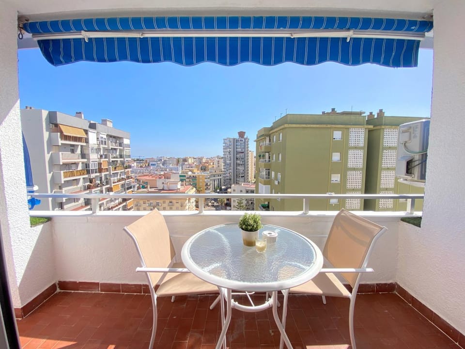 Balcony/Terrace, City view