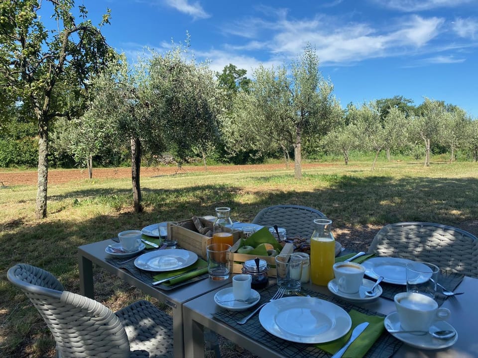 Continental breakfast, Italian breakfast