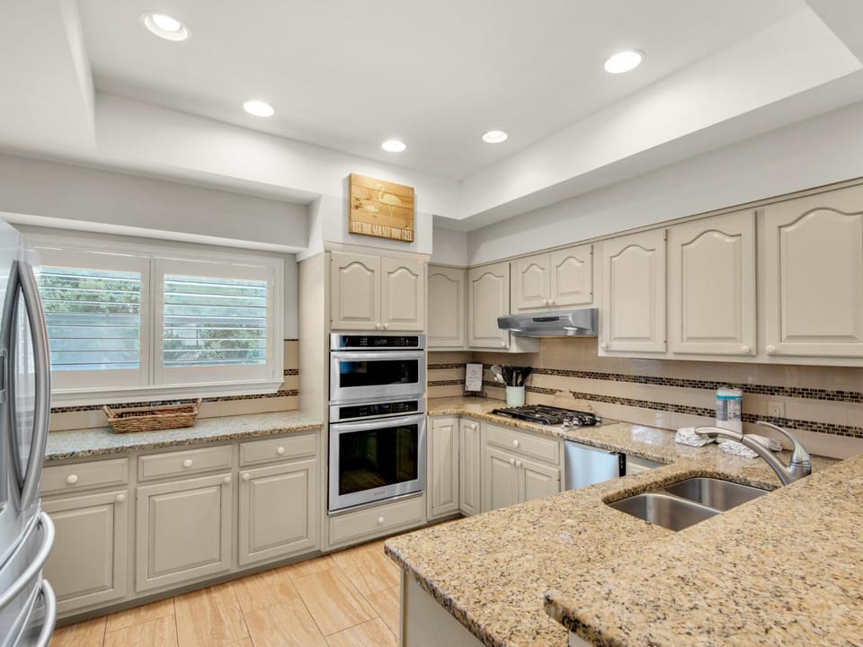 Hidden Dunes Villa 21 by Newman-Dailey Apartment in Miramar Beach