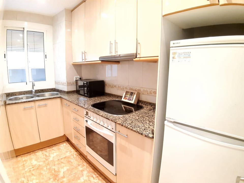 Apartamento centro de Blanes a 20m de la playa Apartment in Blanes