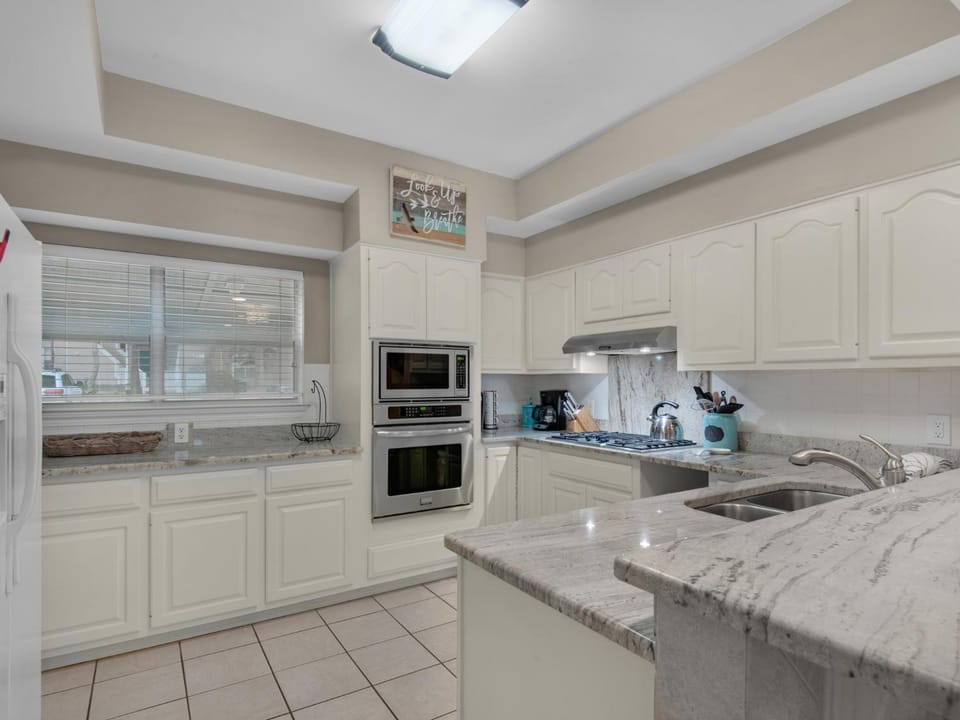 Hidden Dunes Villa 20 by Newman-Dailey Apartment in Miramar Beach
