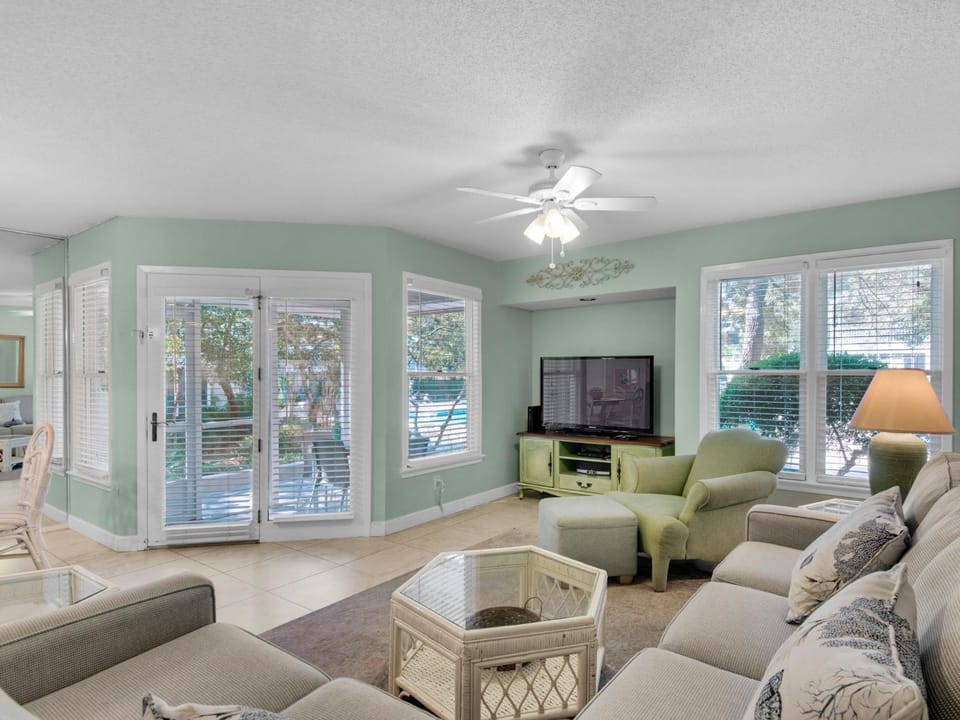 Hidden Dunes Cottage 232 by Newman-Dailey Apartment in Miramar Beach